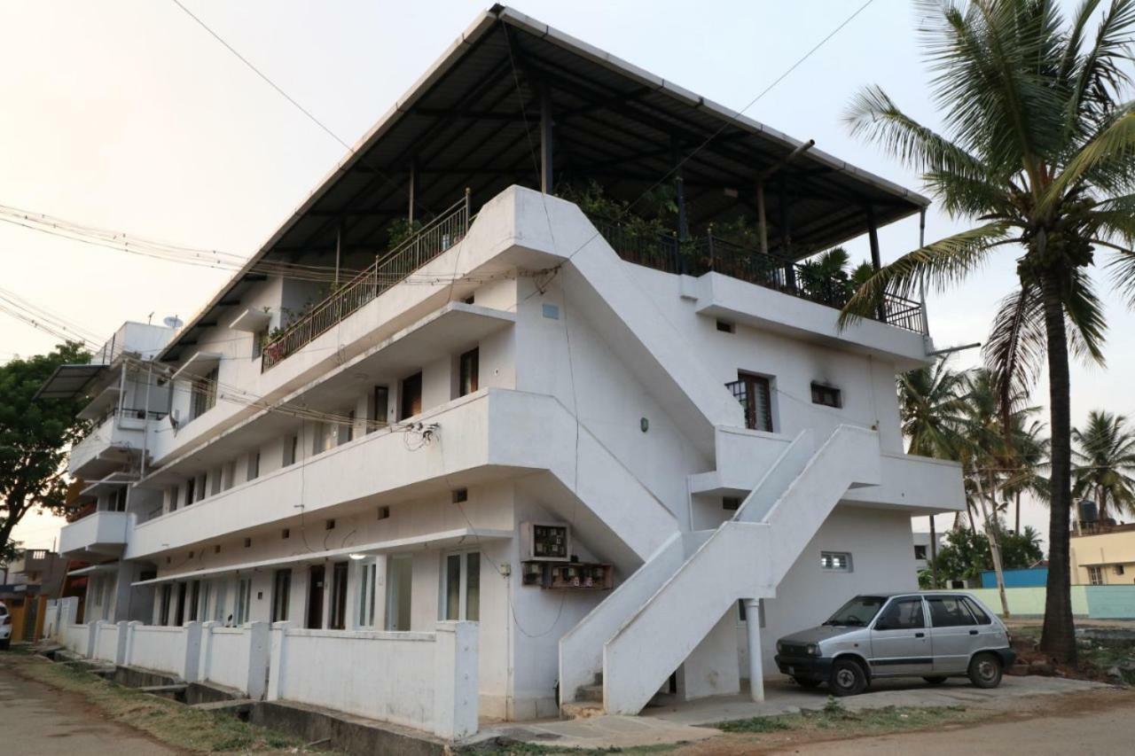 Wheel To Hills Stay Inn Service Apartments Chikmagalur Ngoại thất bức ảnh